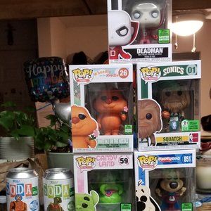 7 Funko Pop LOTTERY WINNER convention xclusive2021
